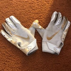 Youth Nike Football Gloves